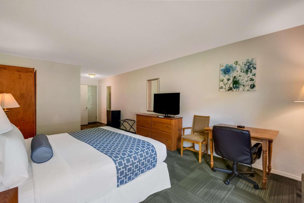 Surestay Plus Hotel By Best Western Berkeley Springs Exteriér fotografie