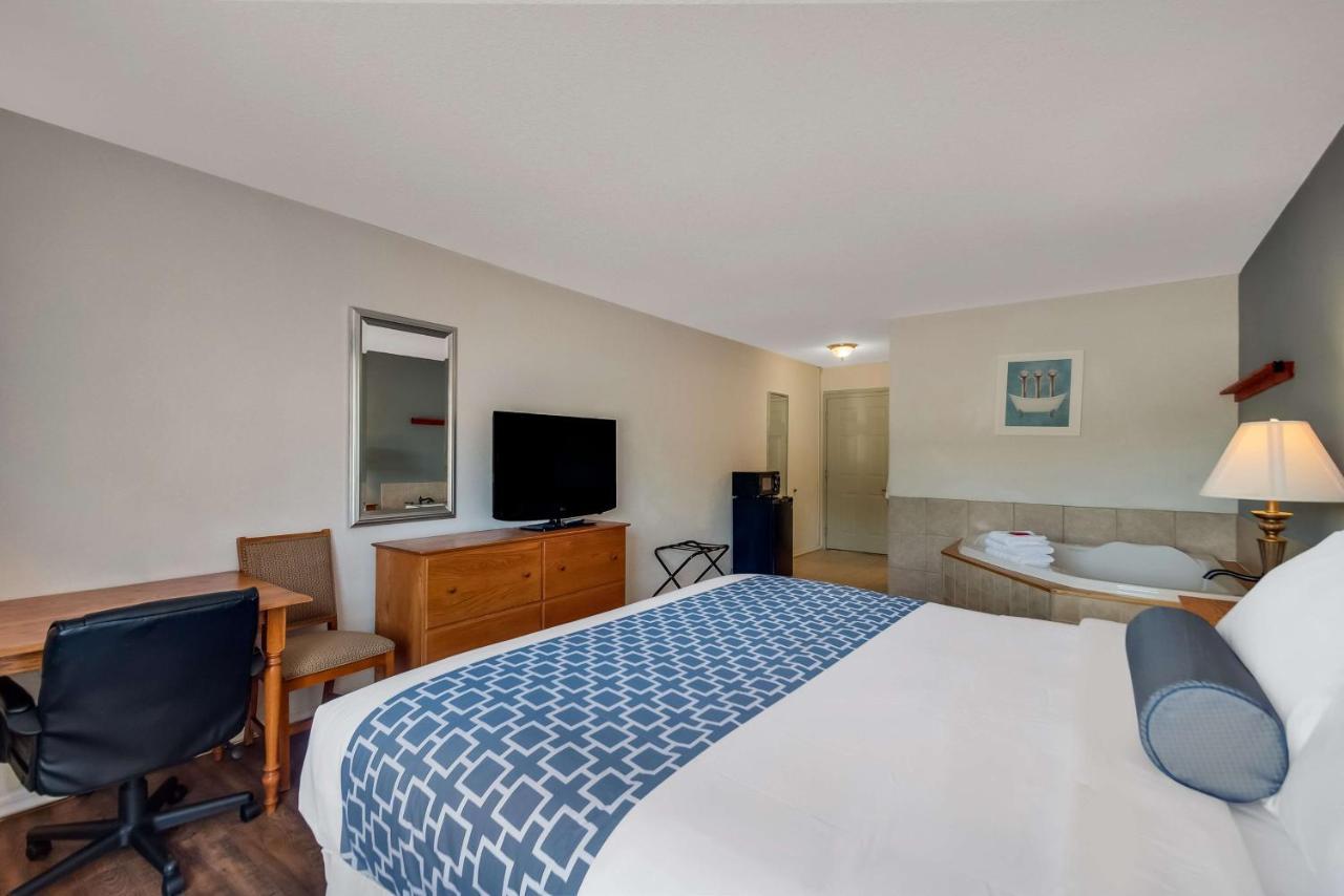 Surestay Plus Hotel By Best Western Berkeley Springs Exteriér fotografie