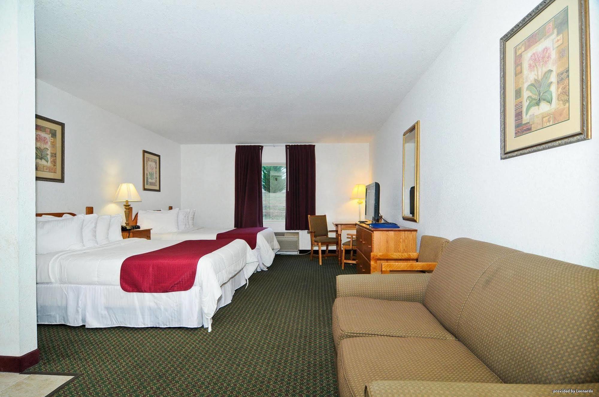 Surestay Plus Hotel By Best Western Berkeley Springs Pokoj fotografie
