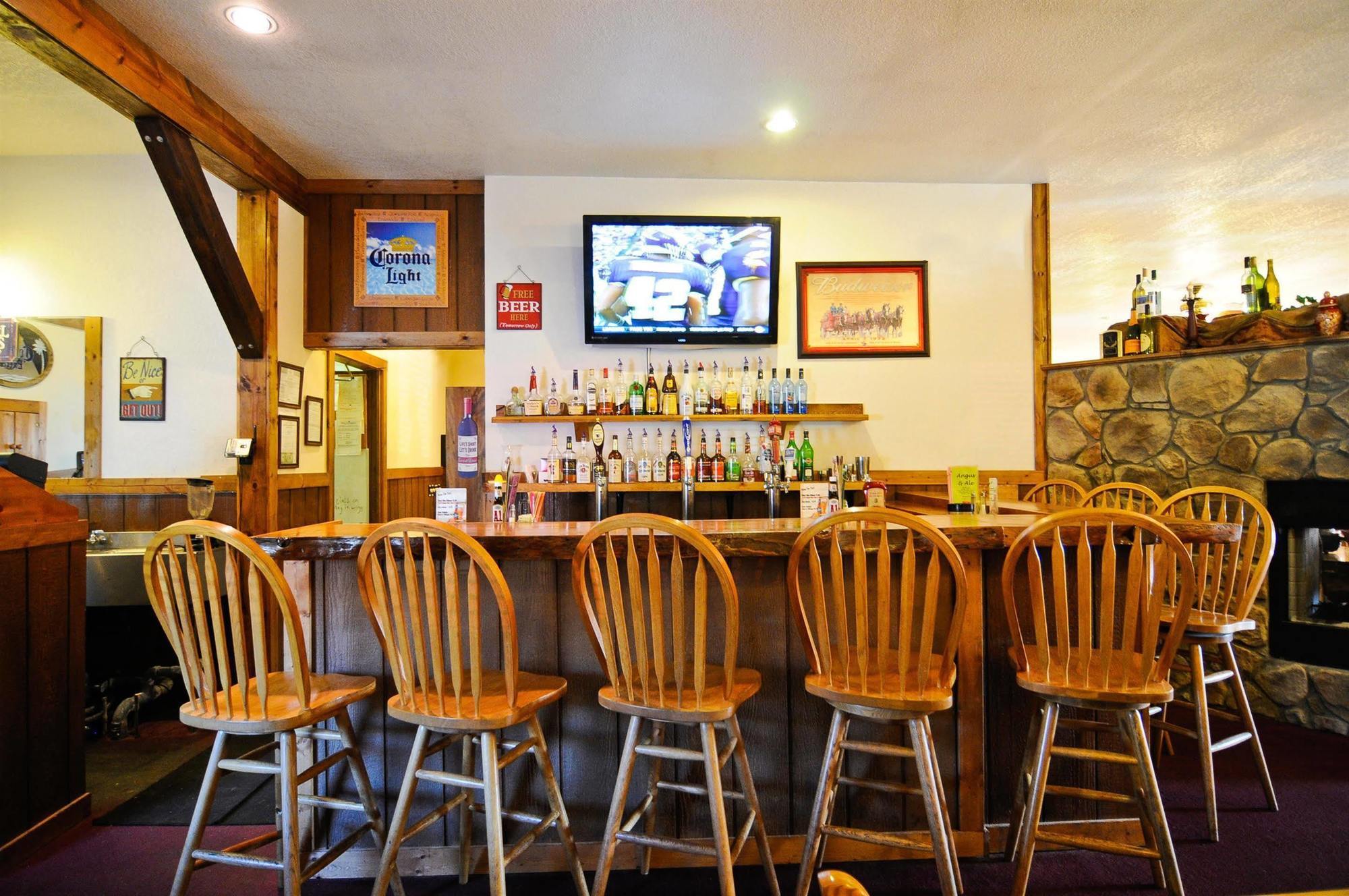 Surestay Plus Hotel By Best Western Berkeley Springs Restaurace fotografie