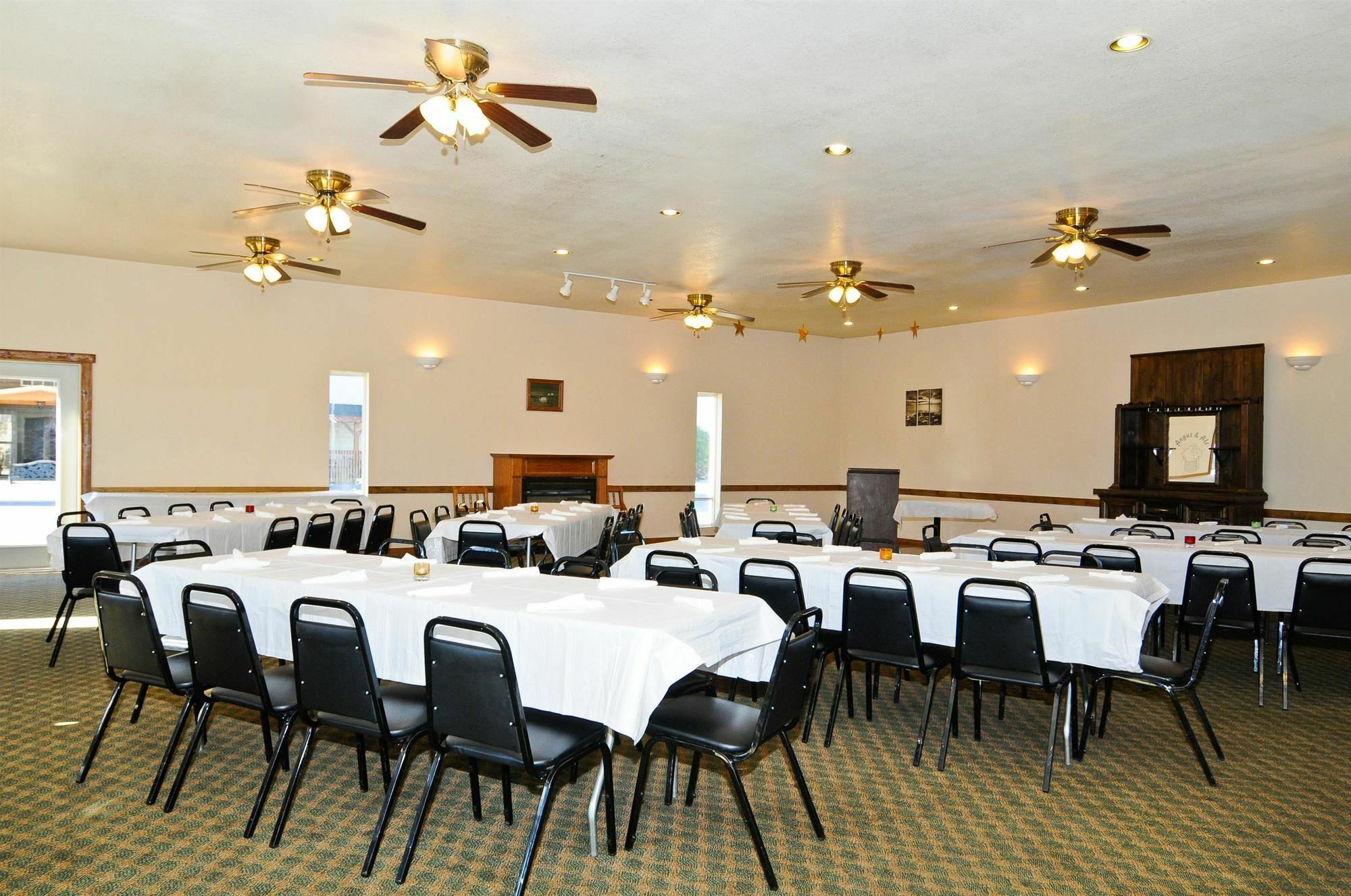 Surestay Plus Hotel By Best Western Berkeley Springs Obchodní fotografie